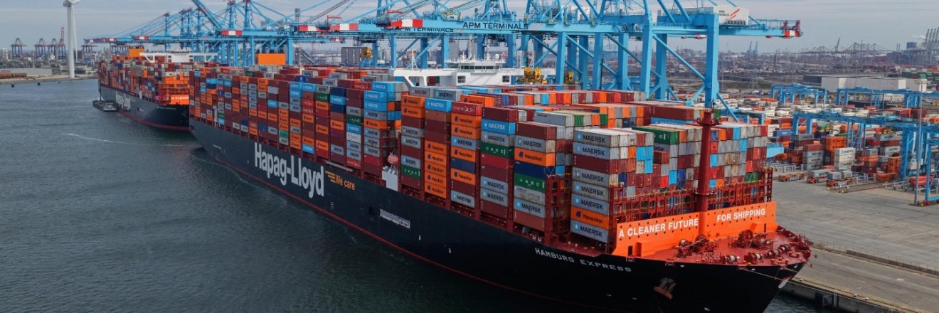 MVII and Hapag Lloyd