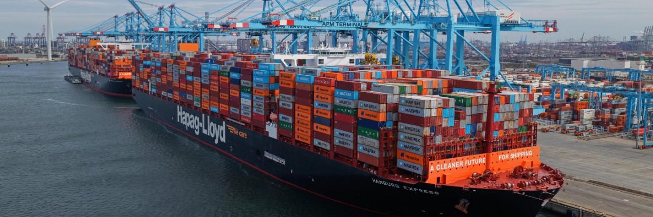 MVII and Hapag Lloyd